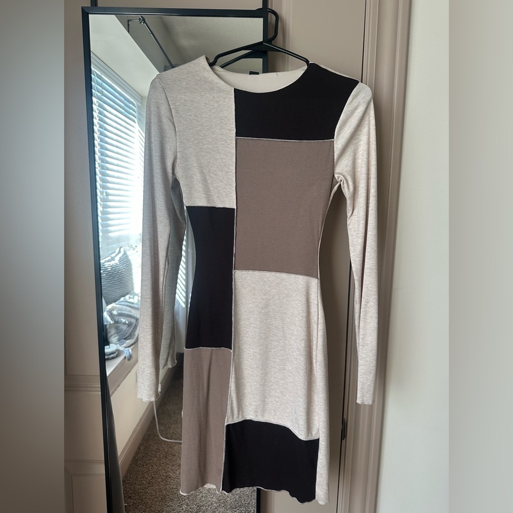 Windsor Patchwork Long Sleeve Dress - Black, Gray, Cream